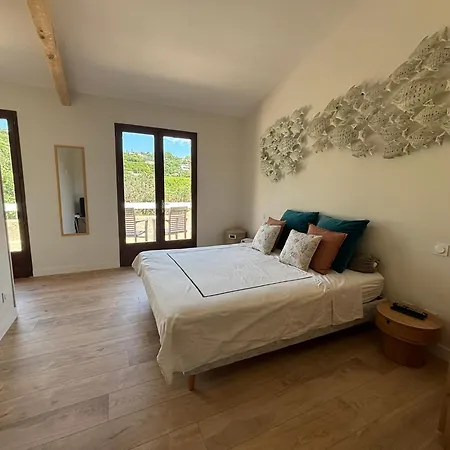 Paisible Dans La Verdure Сasa de vacaciones